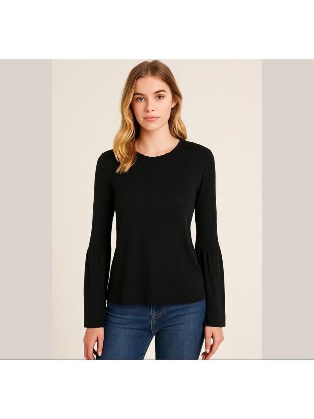 Max Studio Extrafine Merino wool sweater bell sleeves Black Sz M